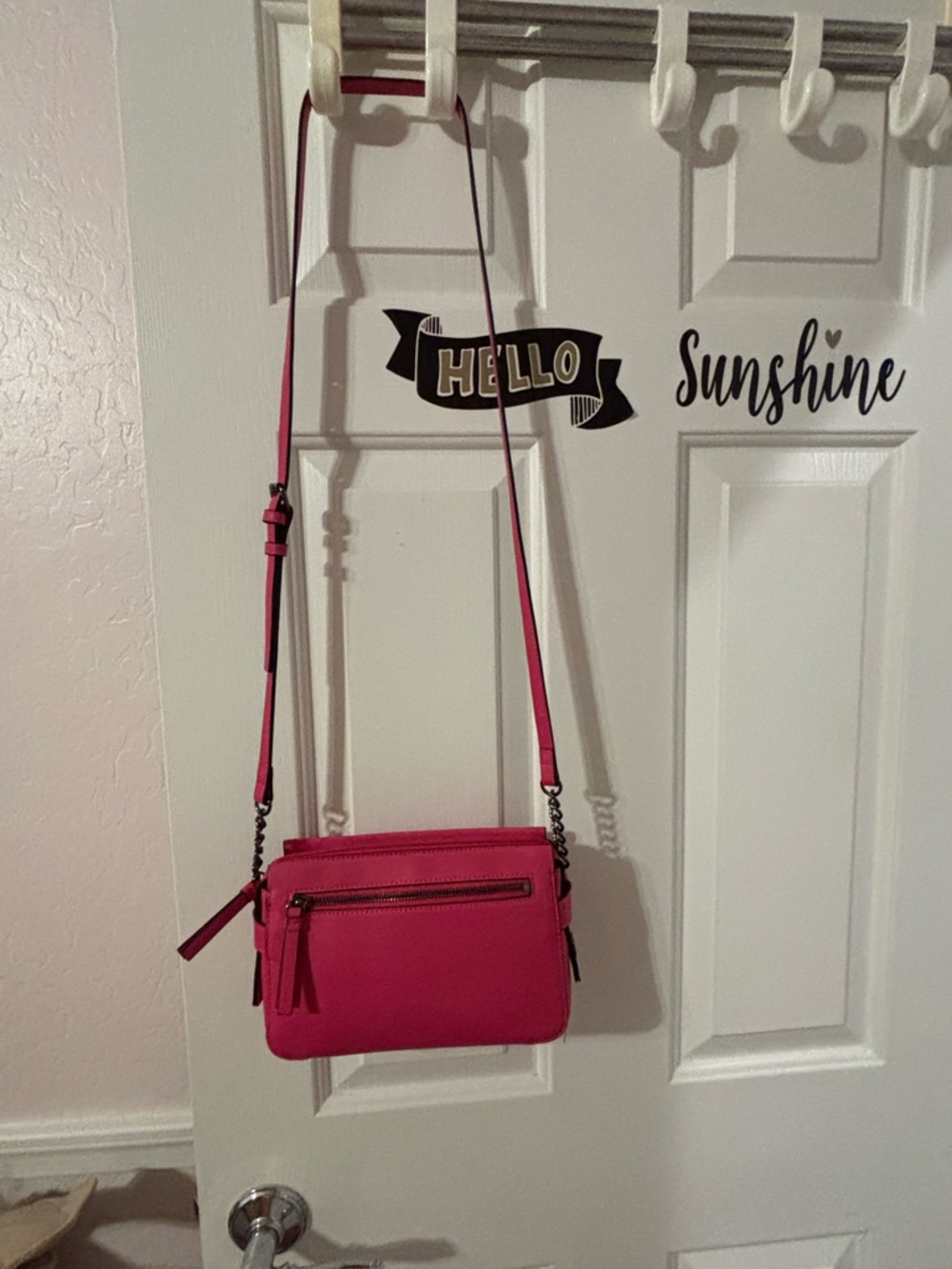 Simply Vera Vera Wang Hot Pink Crossbody Bag